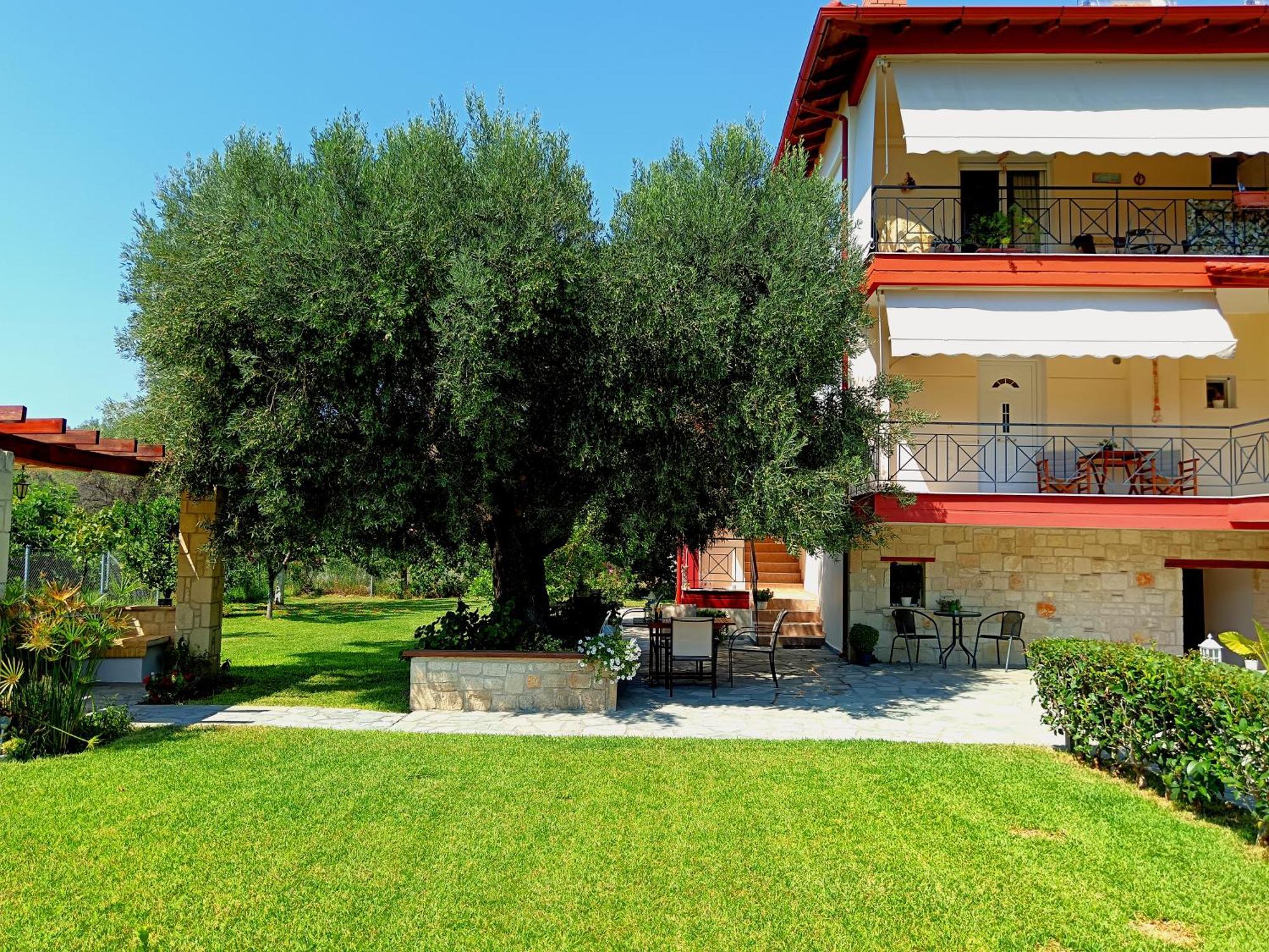Giorgos Apartments Skala Fourkas Exterior photo